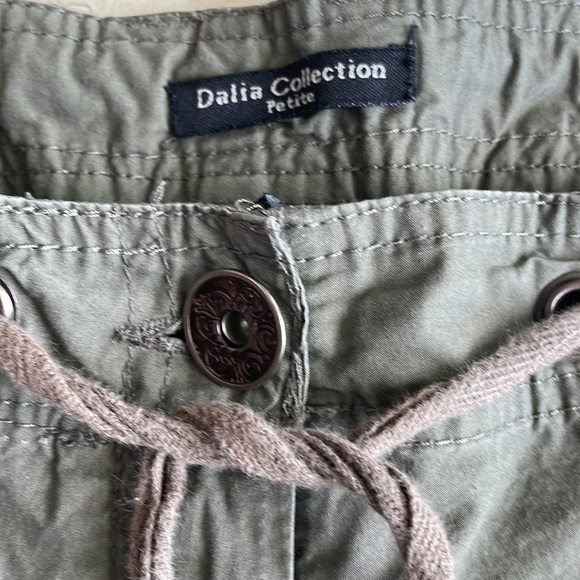 DALIA COLLECTION JEWEL DETAIL ADJUSTABLE CARGO PANT - Picture 5 of 8